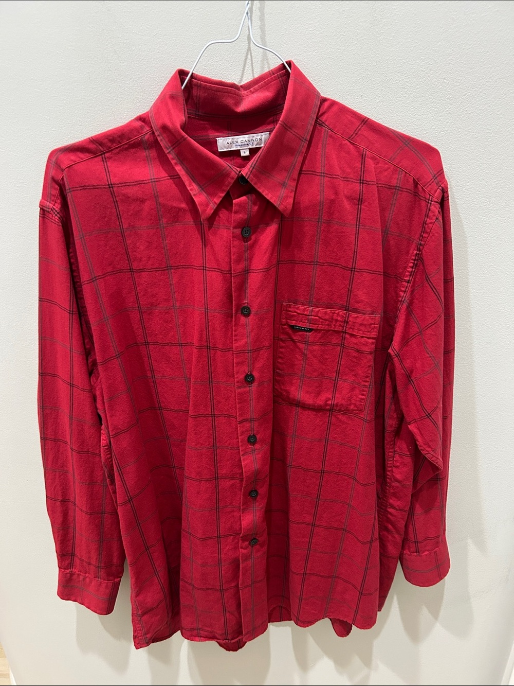 Alex Cannon Men’s Red & Black Plaid Button-Down Long Sleeve Shirt.